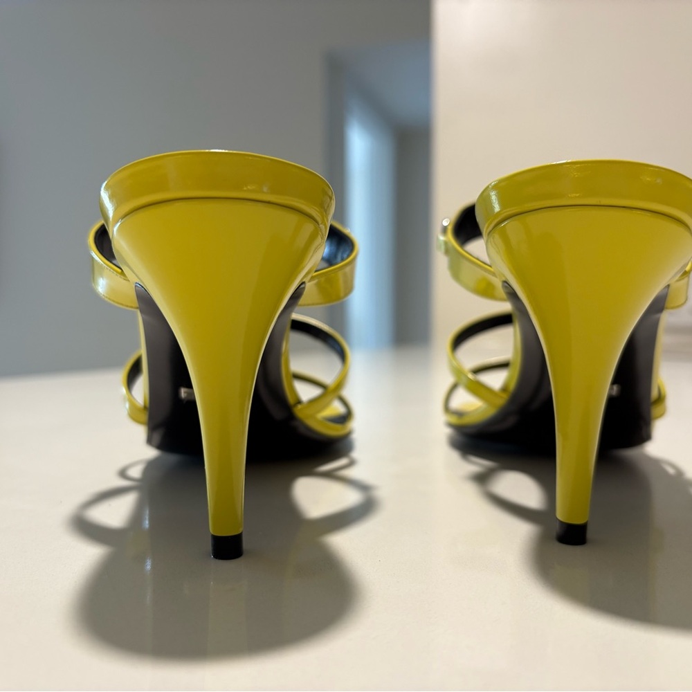 Gucci Yellow Women's Slim Horsebit Slide Sandals | Size: 39 Brand New $920 - Picture 13 of 15